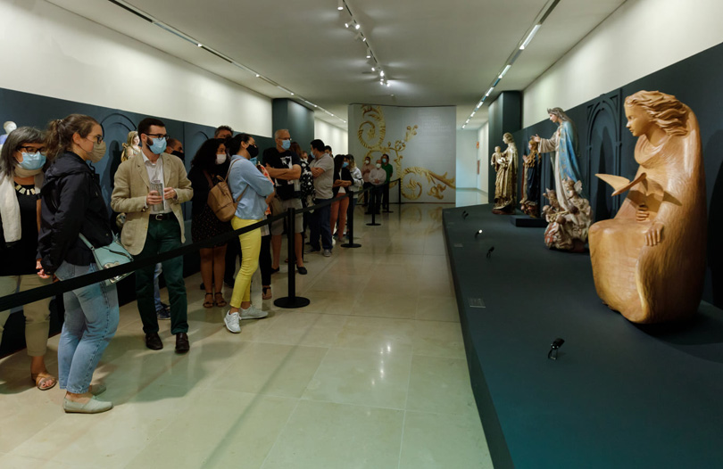 Exposição Vestida de Branco